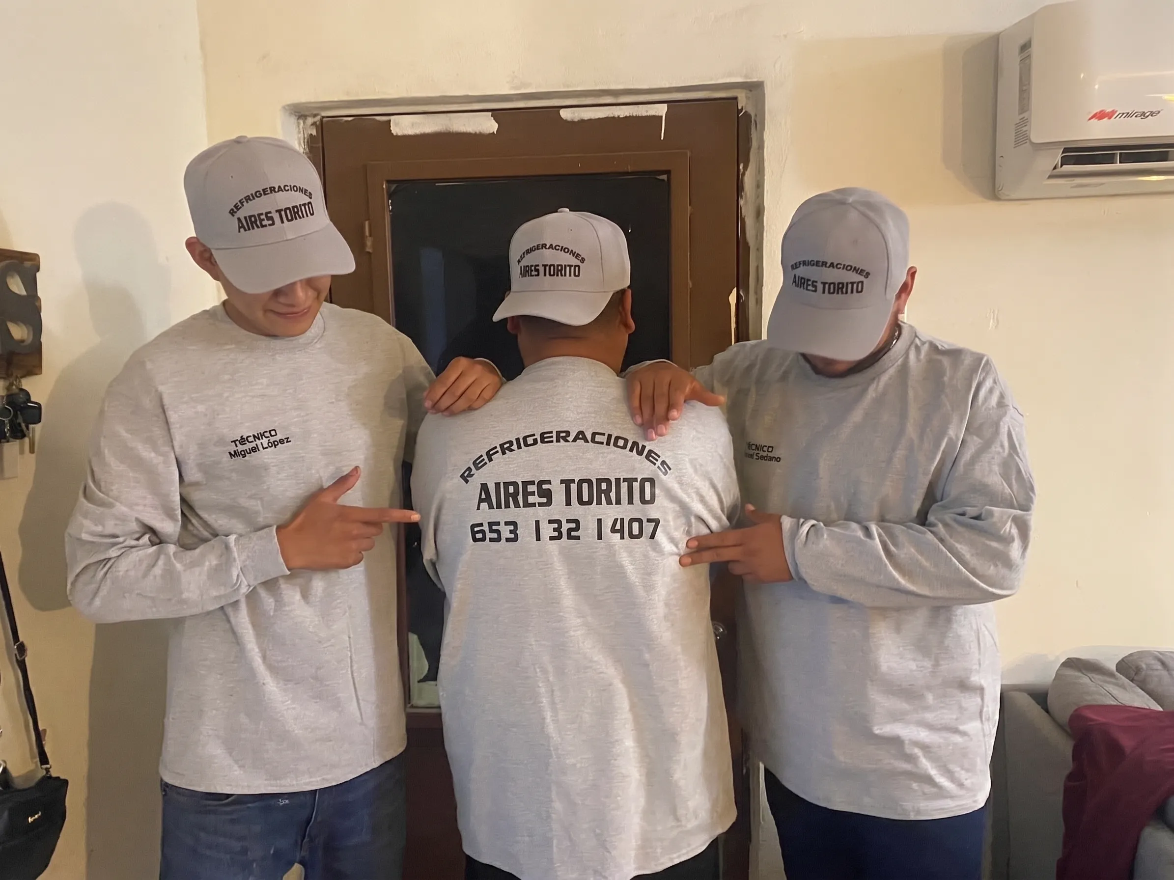 Equipo de técnicos de Refrigeraciones Aires Torito